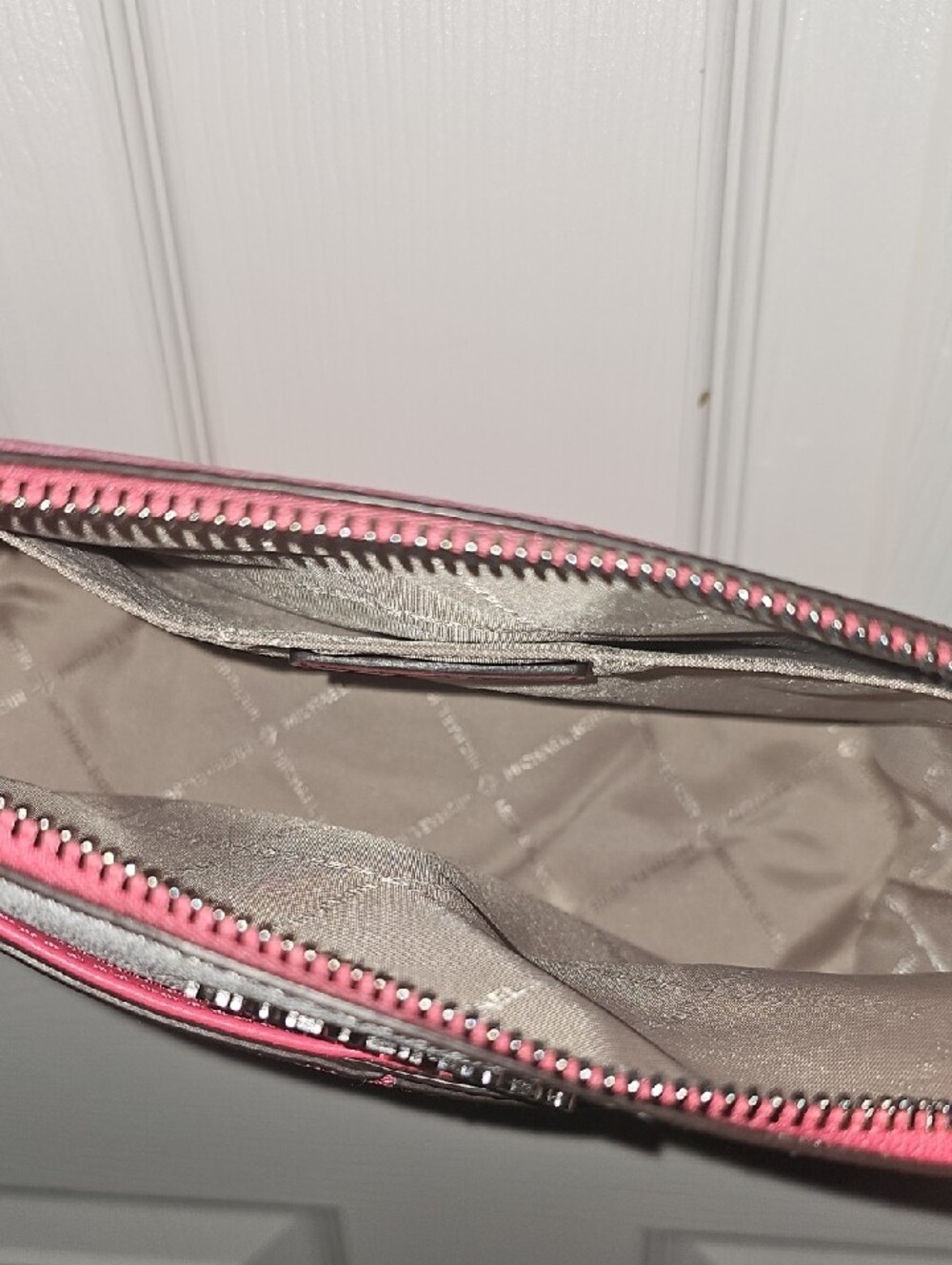 Michael Kors Pink & Cream Signature Crossbody - Picture 9 of 10